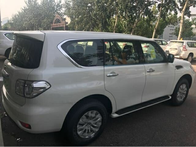 2018款日产途乐 7座四驱SUV减震强抓地牢-图3
