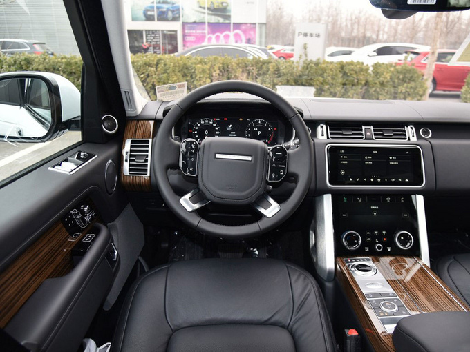 18款路虎揽胜创世加长版 新改版脱胎换骨-图5