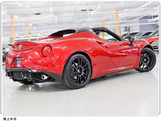 阿尔法&middot;罗密欧4C实拍搭1.75T引擎/优雅双门车身-图5