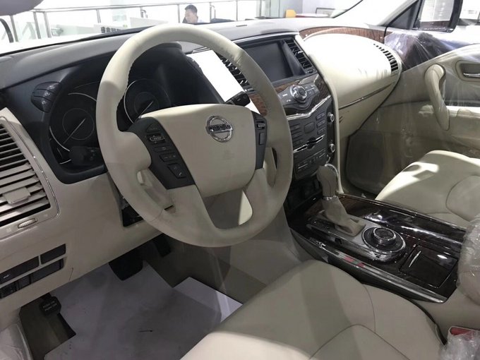 19款日产尼桑途乐 智能四驱科技越野问世-图4