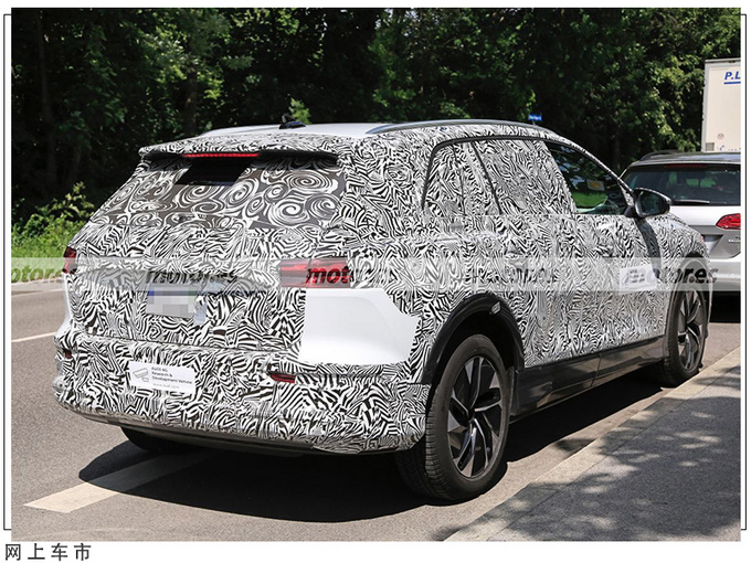 奥迪全新SUV现身德国尺寸媲美Q7/专为中国打造-图7