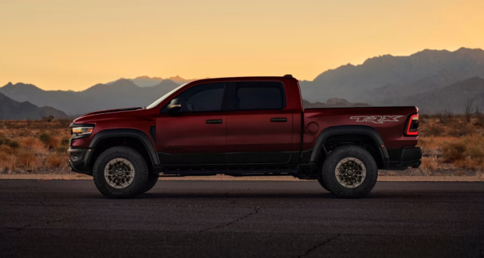 道奇霸王龙确定停产 6.2V8机增将被3.0v6涡轮取代-图3