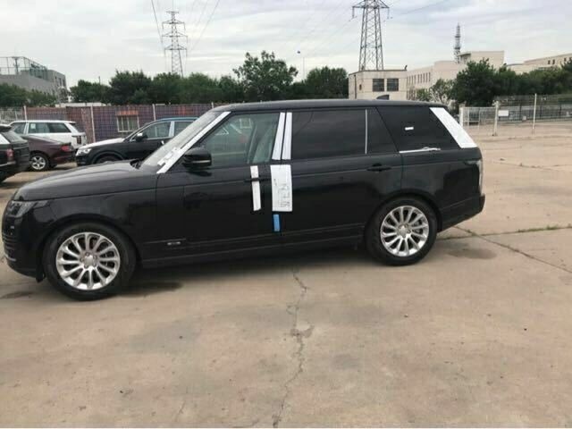 18款中东路虎揽胜 汽油vogue加长版145万-图3