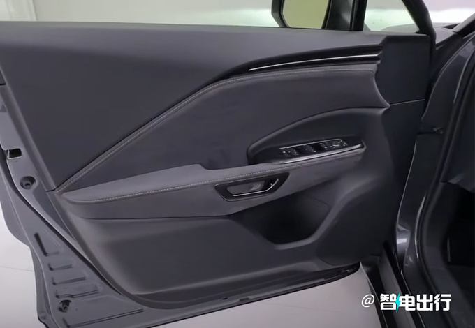 雷克萨斯LBX全球首发尺寸比UX小/进口引入-图11