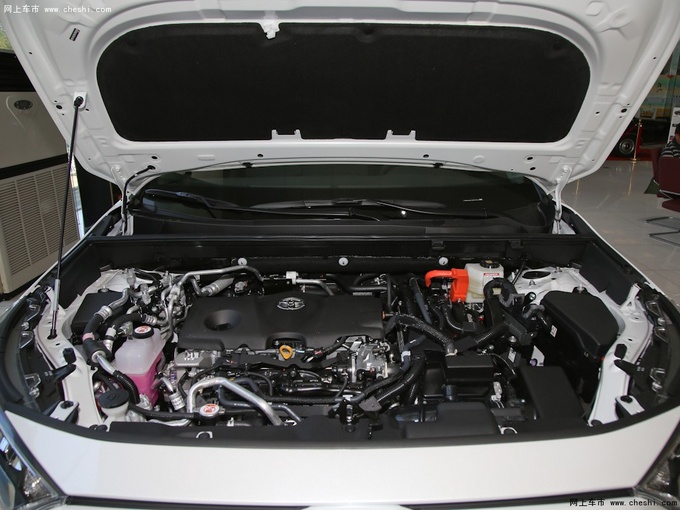 一汽丰田这款插混版车型7.4秒破百 油耗却低至1.1升-图12