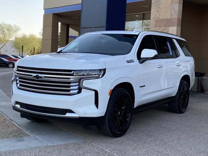 雪佛兰全新大型SUV实拍搭6.2L/六座布局更实用-图1