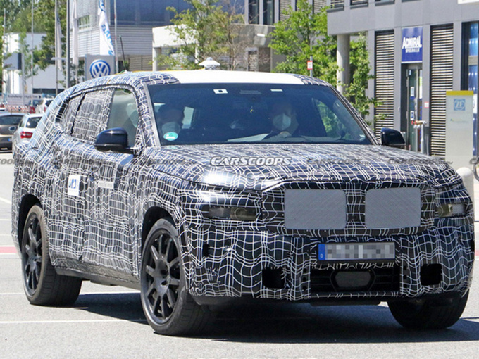 宝马全新X8谍照曝光推插混车型/最快年底发布-图1