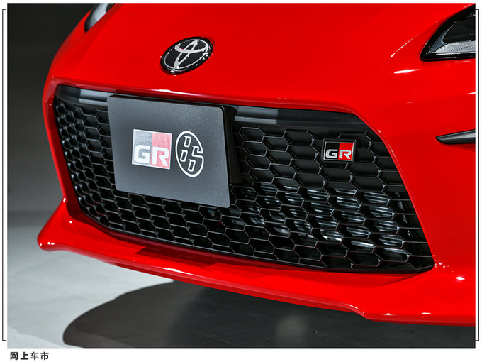 丰田新一代86正式发布搭2.4L水平对置/外观升级-图5