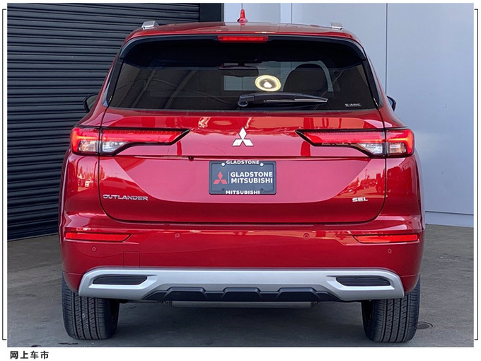 三菱新款欧蓝德实拍搭2.5L/外观内饰全面升级-图4