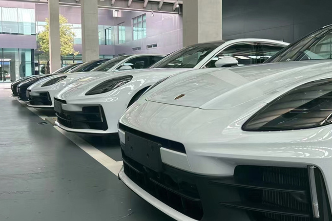 保时捷销量降55 Taycan暴跌77被小米SU7抢市场-图3