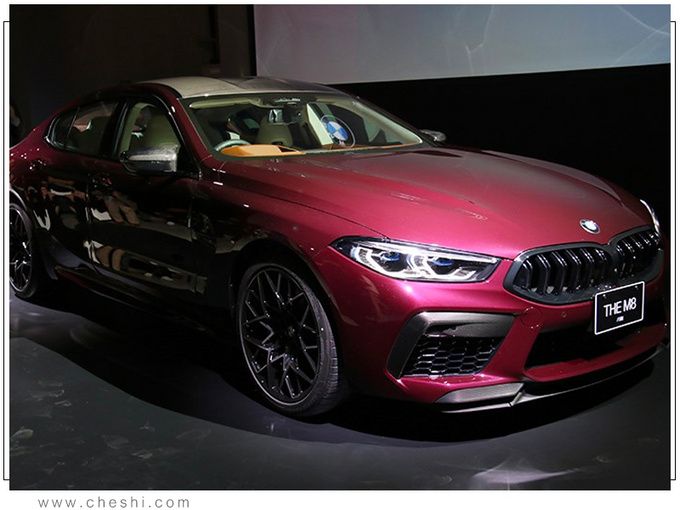 宝马新款M8Gran Coupe上市 售价公布/搭4.4T引擎-图2