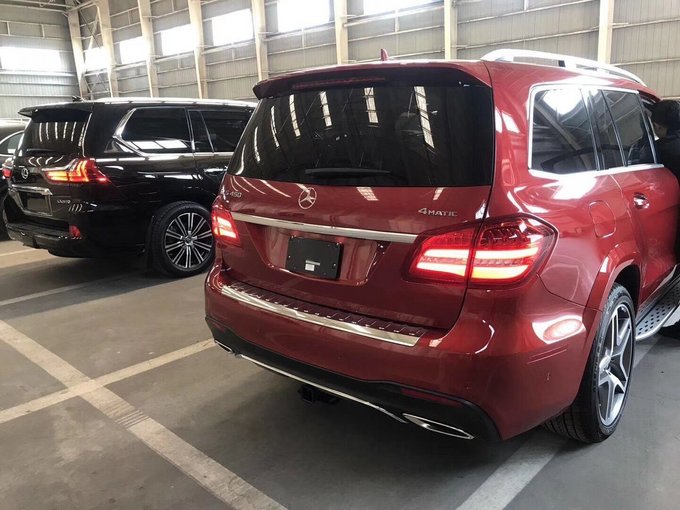 2018款奔驰GLS450 国际越野品牌舒适度高-图3