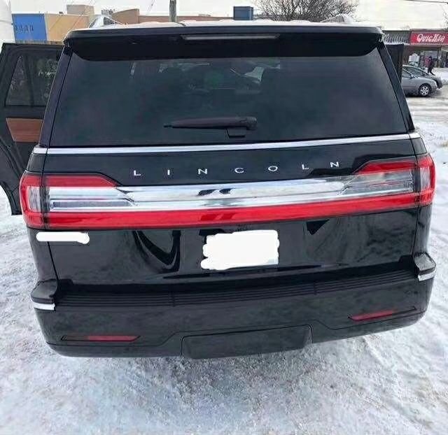 18林肯领航员133万 四驱长轴极富攻击性-图11