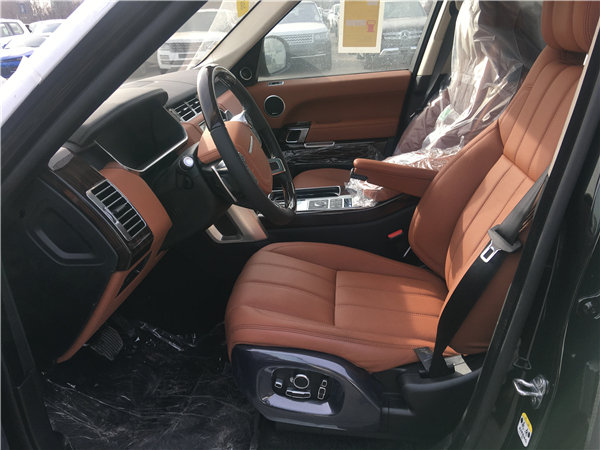 18款路虎揽胜行政全系促销 价格跌至谷底-图9