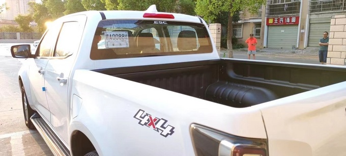 全新江西五十铃铃拓曝光全新D-MAX外观2.0T汽油+8AT-图11