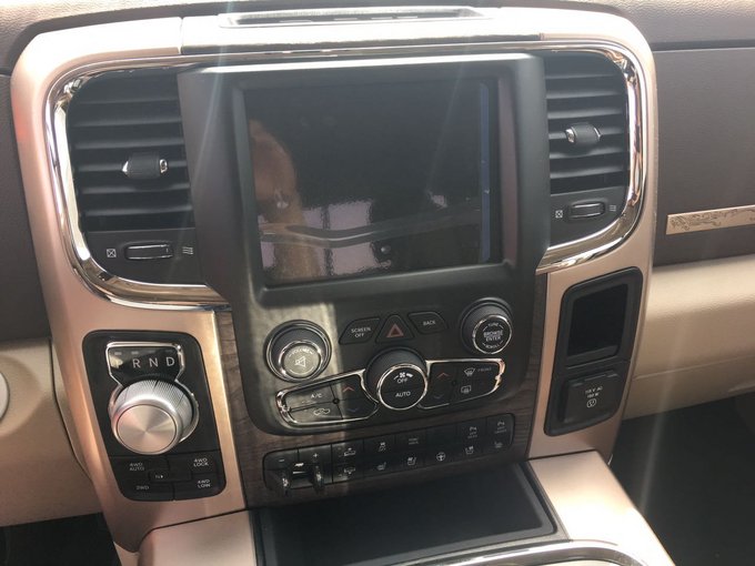 道奇公羊重度改装 高性能皮卡特价47万元-图5