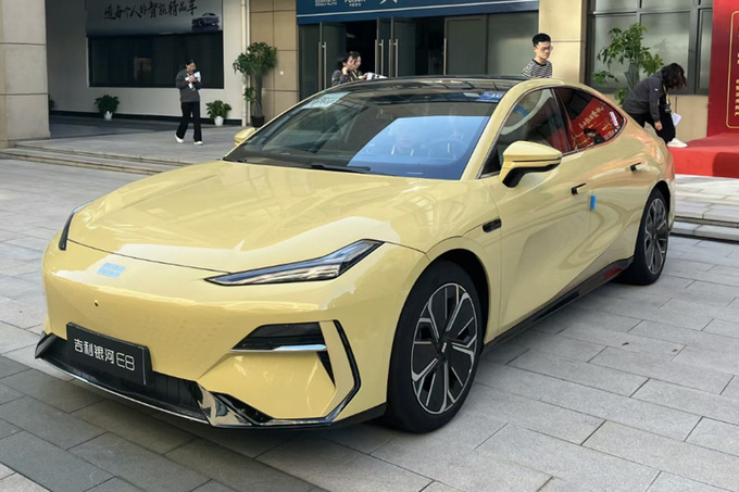 吉利银河E8或明年1月8日上市比比亚迪汉大一圈-图7