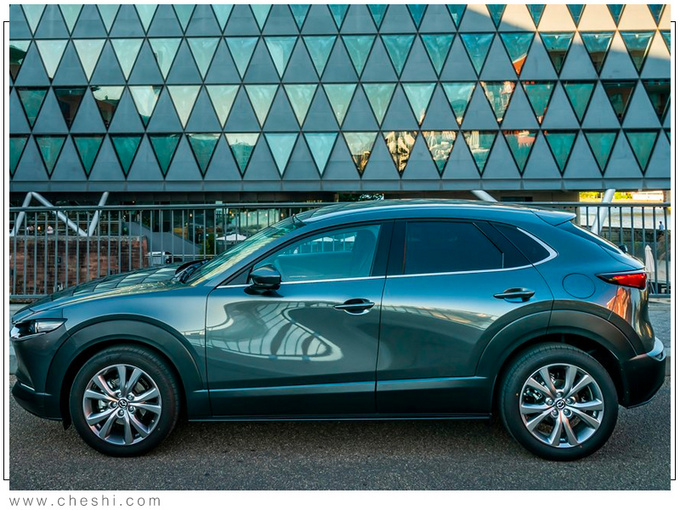 马自达全新CX-30官图发布明年国产/搭2.0L引擎-图2