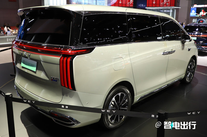 魏牌MPV高山8月上市纯电续航150km 或28万起售-图3