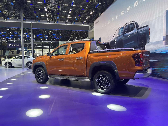 专访|长安猎手或将于12月上市未来还将再推3款新能源皮卡-图5