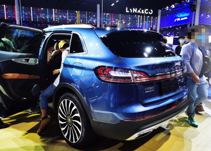 国产林肯航海家发布 搭2.7T引擎/预计明年上市-图3