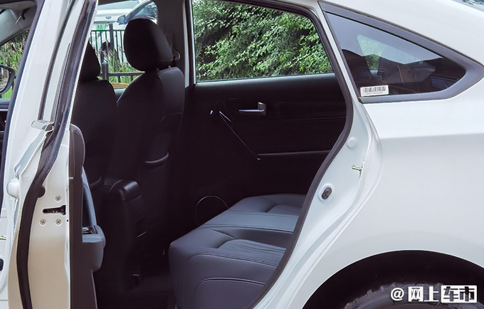 东风风行S50EV PLUS上市 18.09万-电池质保60万km-图3