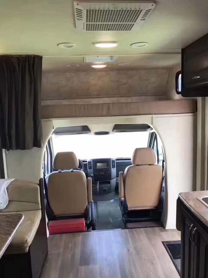 新款奔驰斯宾特24J 功能齐全实用性升级-图10