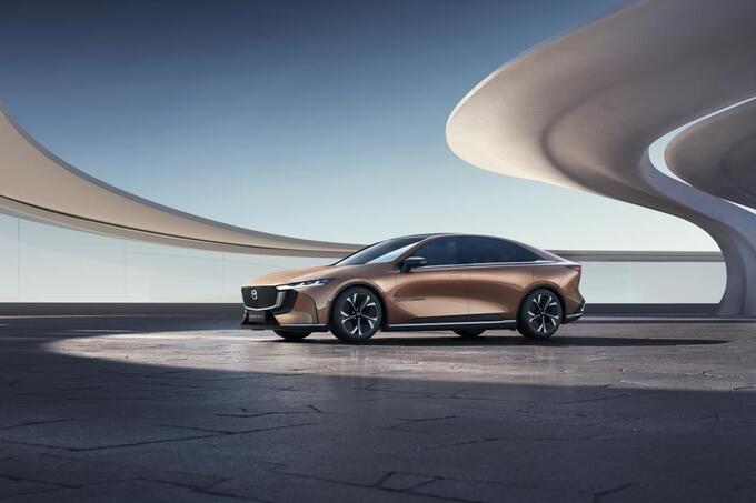 新E代弯道王MAZDA EZ-6即将亮相2024重庆国际车展-图1