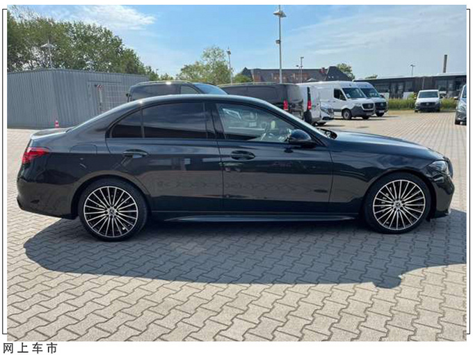 梅赛德斯-奔驰全新C级实拍换搭新内饰/年内开售-图2