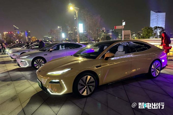 降1.8萬吉利銀河E8限時售16.98萬起139項標配-圖2