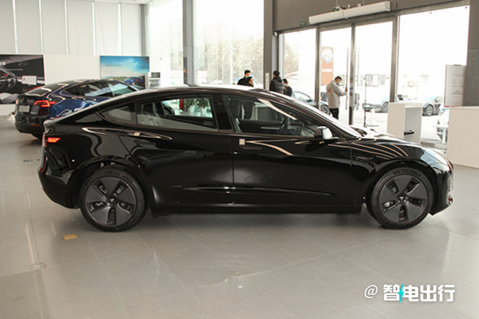 历史最低特斯拉老款Model 3清库存 售22.04万-图2