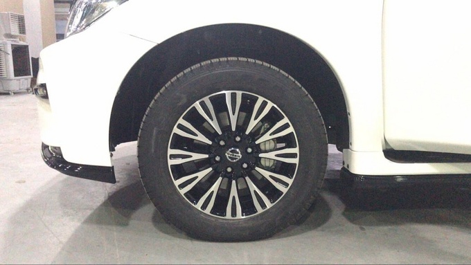 18款日产途乐Y62万元降价 SE版低价甩卖-图8