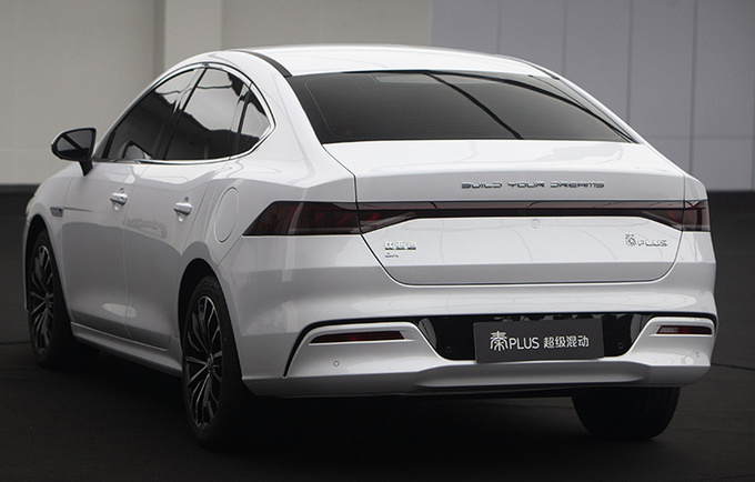 最省油的插混车比亚迪秦PLUS DM-i哪款最值得买-图2