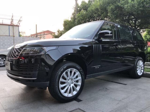 18款路虎揽胜行政3.0加长Vogue 直降巨献-图3