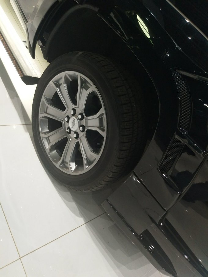 凯迪拉克总统一号 加长版安全缔造235万-图11