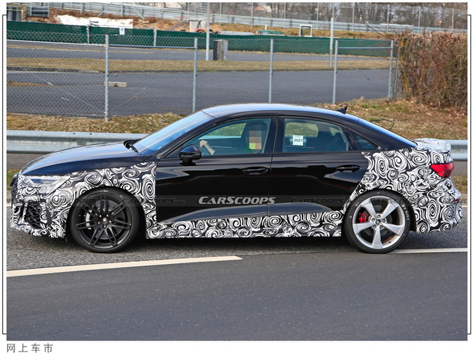 奥迪全新RS3谍照曝光三季度亮相/四驱系统升级-图5