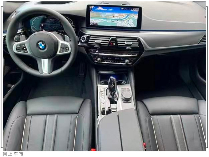 宝马新5系插混版到店实拍搭3.0T/配12.3英寸大屏-图4
