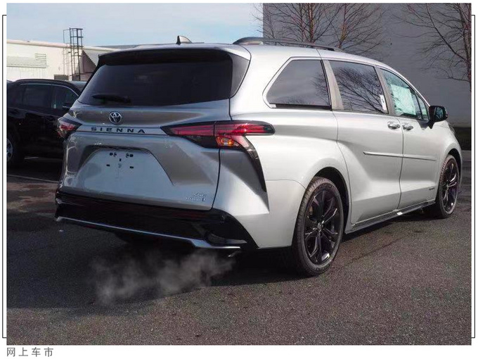 丰田全新塞纳实拍加装运动套件/搭2.5L混动-图3