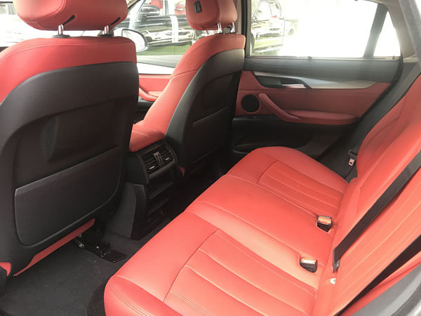 2018款宝马X6最新实拍 性能升级绝对超值-图11