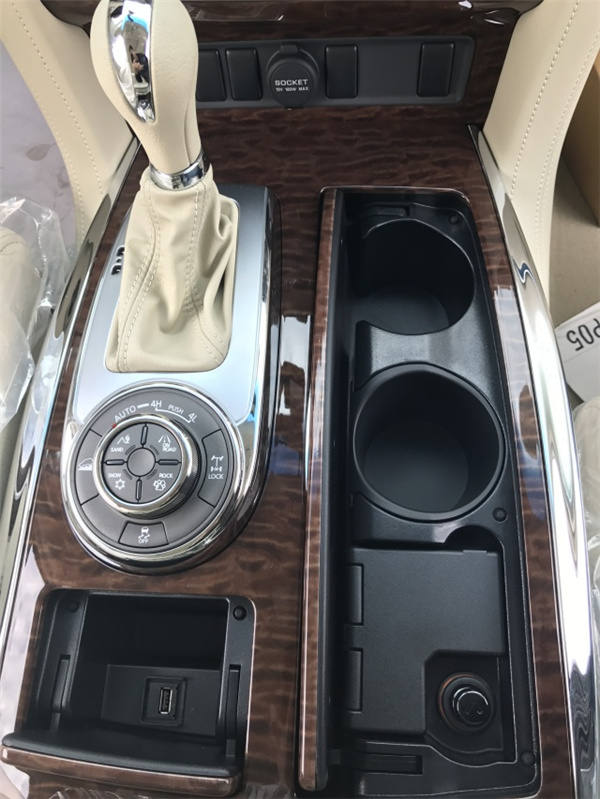 18款日产途乐4.0L 6气囊降价头条新资讯-图6