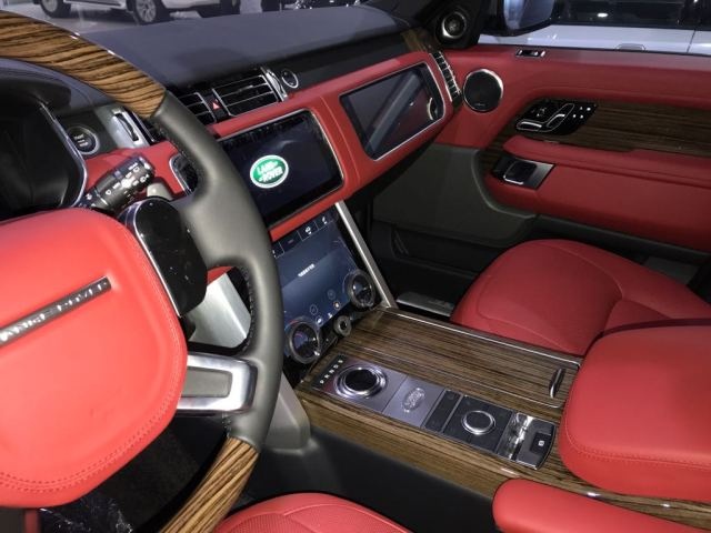 18款路虎揽胜行政版3.0 汽油HSE限时让利-图7