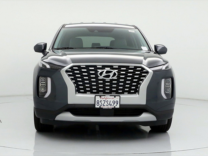 现代大7座SUV实拍搭3.5升V6引擎/分体式大灯组-图1