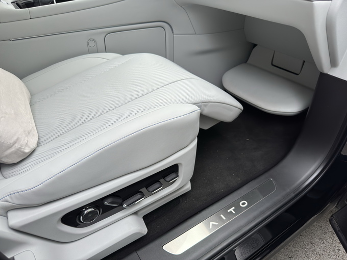 问界M9靠谱吗北京车展看完再了解下投资125亿的赛力斯超级工厂-图38