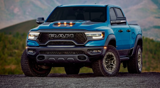 道奇霸王龙确定停产 6.2V8机增将被3.0v6涡轮取代-图1