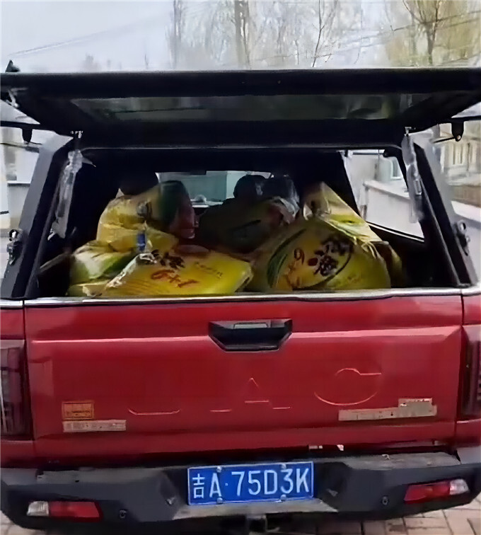 江淮悍途山猫版逐梦不分年龄|一半是烟火一半是自由-图10