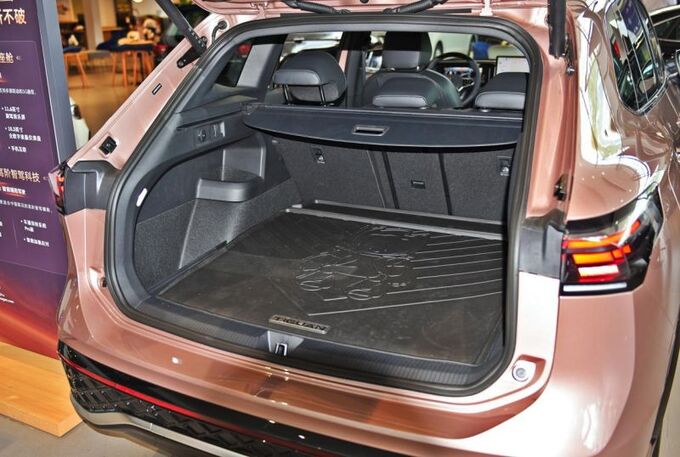 店内有现车购车福利多 大众途观L Pro探店实拍-图16