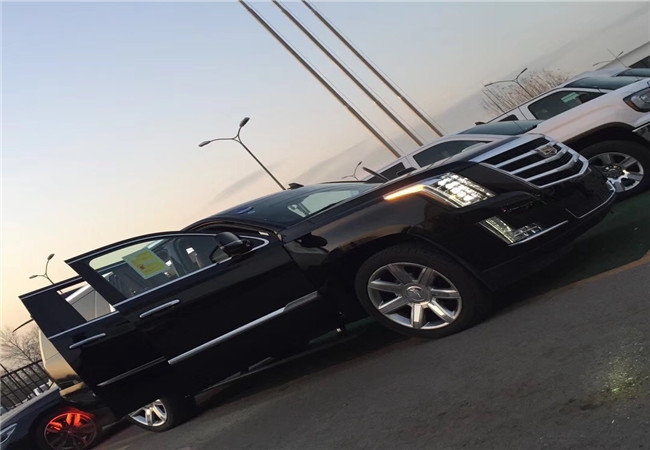 凯迪拉克总统一号加长商务 6.2升发动机-图2