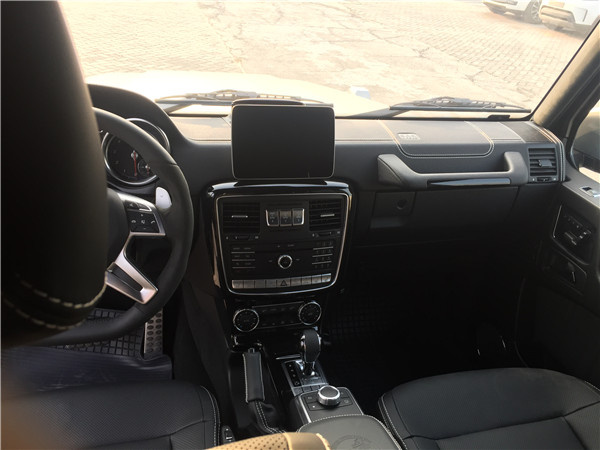 18款奔驰G500墨版配置 7速主力V8发动机-图8