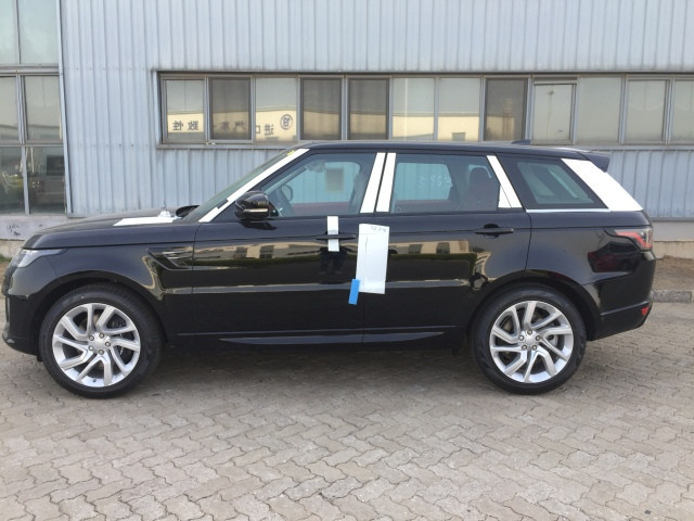 汽油18款路虎揽胜运动3.0T 新驾越野钜惠-图3