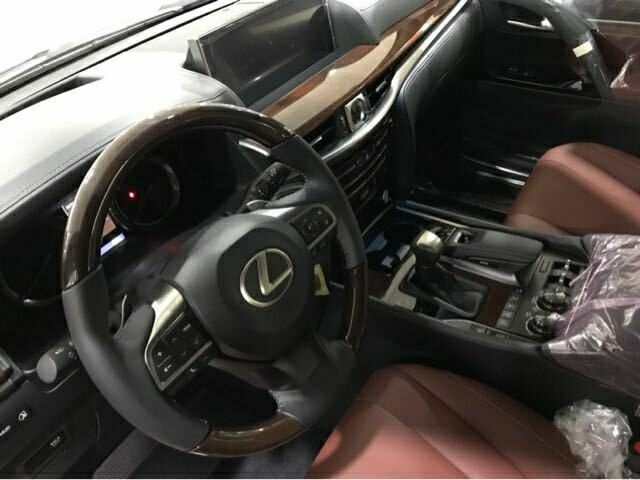 雷克萨斯LX570限量 大气越野独具奢华美-图4